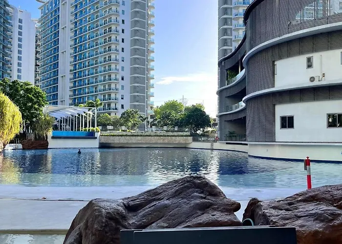 Azure Staycation By Leojen Apartahotel 3*