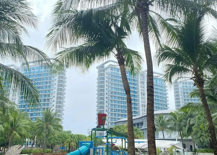 Apartahotel Azure Staycation By Leojen 3*
